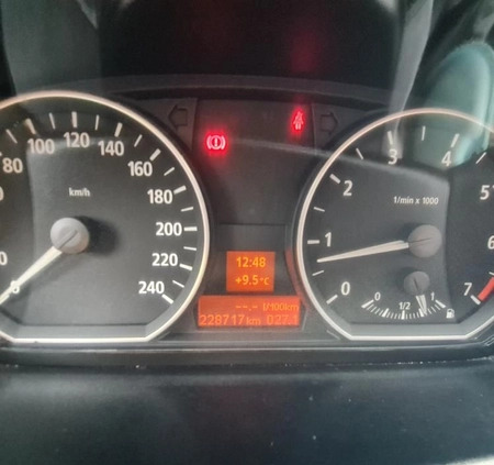 BMW Seria 1 cena 13400 przebieg: 230000, rok produkcji 2005 z Poznań małe 29
